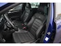 Volkswagen Golf 2.0 TSI R 4Motion 301PK DSG Automaat DCC Lederen Bekleding 19 inch Xenon LED Keyless Navigatie Achteruitrijcamera Bluetooth Stoelverwarming