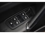 Volkswagen Golf 2.0 TSI R 4Motion 301PK DSG Automaat DCC Lederen Bekleding 19 inch Xenon LED Keyless Navigatie Achteruitrijcamera Bluetooth Stoelverwarming