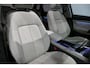 Audi E-tron 55 quattro Business Edition Plus 95 kWh / SOH 89% / Panoramadak / Elektr. verstelbare voorstoelen (links memory) / Luchtvering / Apple Carplay - Android Auto / Ambienteverlichting / Matrix LED koplampen / Stoelverwarming / Achteruitrijcamera / Adaptive Cruise Control / Audi Sound System /
