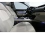 Audi E-tron 55 quattro Business Edition Plus 95 kWh / SOH 89% / Panoramadak / Elektr. verstelbare voorstoelen (links memory) / Luchtvering / Apple Carplay - Android Auto / Ambienteverlichting / Matrix LED koplampen / Stoelverwarming / Achteruitrijcamera / Adaptive Cruise Control / Audi Sound System /