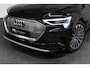 Audi E-tron 55 quattro Business Edition Plus 95 kWh / SOH 89% / Panoramadak / Elektr. verstelbare voorstoelen (links memory) / Luchtvering / Apple Carplay - Android Auto / Ambienteverlichting / Matrix LED koplampen / Stoelverwarming / Achteruitrijcamera / Adaptive Cruise Control / Audi Sound System /