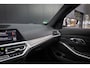 BMW 3-Serie Touring 320i High Executive | Trekhaak | Camera | 100% Dealer Onderhouden | Memory Stoelen | Elektrische achterklep | Leder |