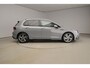 Volkswagen Golf 1.5 eTSI R-Line Automaat | Stoelverwarming | Stuurverwarming | Active Cruise Control