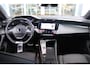 Peugeot 308 1.6 Plug-in Hybrid 225PK GT | ELEKTRISCH BEDIENBARE BESTUURDERSSTOEL MET GEHEUGENFUNCTIE | VOORSTOELEN MET VERWARMING EN MASSAGE FUNCTIE | 360° CAMERA | PARKEERSENSOREN VOOR + ACHTER | NAVIGATIE | DRAADLOZE APPLE CARPLAY/ANDROID AUTO | DAB+ RADIO | DODEHOEK DETECTIE | ADAPTIVE CRUISE CONTROL | KEYLESS ENTRY/START | 18" LICHTEMETALEN VELGEN |