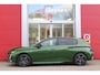 Peugeot 308 1.6 Plug-in Hybrid 225PK GT | ELEKTRISCH BEDIENBARE BESTUURDERSSTOEL MET GEHEUGENFUNCTIE | VOORSTOELEN MET VERWARMING EN MASSAGE FUNCTIE | 360° CAMERA | PARKEERSENSOREN VOOR + ACHTER | NAVIGATIE | DRAADLOZE APPLE CARPLAY/ANDROID AUTO | DAB+ RADIO | DODEHOEK DETECTIE | ADAPTIVE CRUISE CONTROL | KEYLESS ENTRY/START | 18" LICHTEMETALEN VELGEN |