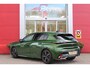 Peugeot 308 1.6 Plug-in Hybrid 225PK GT | ELEKTRISCH BEDIENBARE BESTUURDERSSTOEL MET GEHEUGENFUNCTIE | VOORSTOELEN MET VERWARMING EN MASSAGE FUNCTIE | 360° CAMERA | PARKEERSENSOREN VOOR + ACHTER | NAVIGATIE | DRAADLOZE APPLE CARPLAY/ANDROID AUTO | DAB+ RADIO | DODEHOEK DETECTIE | ADAPTIVE CRUISE CONTROL | KEYLESS ENTRY/START | 18" LICHTEMETALEN VELGEN |