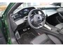 Peugeot 308 1.6 Plug-in Hybrid 225PK GT | ELEKTRISCH BEDIENBARE BESTUURDERSSTOEL MET GEHEUGENFUNCTIE | VOORSTOELEN MET VERWARMING EN MASSAGE FUNCTIE | 360° CAMERA | PARKEERSENSOREN VOOR + ACHTER | NAVIGATIE | DRAADLOZE APPLE CARPLAY/ANDROID AUTO | DAB+ RADIO | DODEHOEK DETECTIE | ADAPTIVE CRUISE CONTROL | KEYLESS ENTRY/START | 18" LICHTEMETALEN VELGEN |