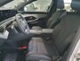 Peugeot 3008 1.2 Hybrid 136 Allure | Automaat | Navi | Camera | Dodehoek detectie | Cruise control adaptief |