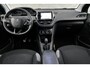 Peugeot 208 1.2 PureTech Blue Lion | Trekhaak | Navigatie | Apple Carplay | Cruise control
