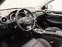 MG MG ZS Luxury 45 kWh | Panoramadak | Carplay | Stoelverwarming | Leder | Camera |