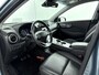 Hyundai Kona Electric EV PREMIUM 64 kWh | SoH 93,2% | 3- FASE | NAVI | CLIMA | ADAPT. CRUISE | CAMERA | HUD | LEDER | STUUR- & STOELVERWARMING | WARMTEPOMP | PRIVACY GLASS | WLTP 481 KM! |