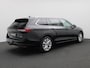 Skoda Superb Combi 1.5 TSI MHEV Business Edition 150PK DSG Head-Up Display, Memorystoel, Massagestoelen, Virtual Pedal, Matrix LED-Verlichting, Trekhaak, 17" LM Velgen, Stoelverwarming
