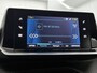 Peugeot e-208 Active Pack 50kWh 136pk Automaat | 1ste eigenaar | ACCU 97% | Navigatie | Parkeersensoren | 16"LMV | AUTOMAAT