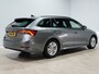 Skoda Octavia Combi 1.0 e-TSI 110pk DSG sport business Trekhaak Navi Digital Cockpit Andoid/Carplay LED 17