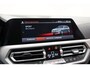 BMW 3-Serie TOURING 318d Business [ Navi Trekhaak Carplay / Android LED ]