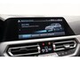BMW 3-Serie TOURING 318d Business [ Navi Trekhaak Carplay / Android LED ]