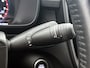 Volvo XC40 1.5 T2 130PK Momentum Core / Airco-ecc./ Xenon / Navigatie / Lmv./ Pdc.A / Radio multimedia / Apk 03-2027