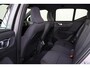 Volvo EX40 Single Motor Extended Range Plus 82 kWh - Intellisafe Assist & Surround - Parkeercamera achter - Verwarmde voorstoelen & stuur - Parkeersensoren voor & achter - Keyless - Elektr. bedienbare achterklep - Warmtepomp - Google Maps - 19' LMV