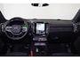 Volvo EX40 Single Motor Extended Range Plus 82 kWh - Intellisafe Assist & Surround - Parkeercamera achter - Verwarmde voorstoelen & stuur - Parkeersensoren voor & achter - Keyless - Elektr. bedienbare achterklep - Warmtepomp - Google Maps - 19' LMV