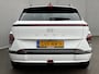Hyundai Kona Electric Premium Sky 65.4 kWh / Fabrieksgarantie t/m 12-2029 / SOH 100% / Origineel Nederlands / Afneembare Trekhaak(750KG) / All-season Banden / Navigatie / Stoel-/Stuurverwarming / Achteruitrijcamera / Apple carplay/Android Auto /