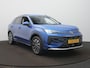 Volkswagen T-Roc Life First Edition 1.5 eTSI 85 kW / 116 PK SUV 7 v