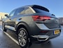 Volkswagen T-Roc 1.5 TSI Sport Line I Lane + Front Assist I Camera