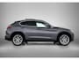 Alfa Romeo Stelvio 2.0 T AWD First Edition 280pk Automaat | 1ste Eigenaar | Schuif-/Kanteldak | Elektrische Klep | Elektrische Bestuurdersstoel | 20"LMV | Houtafwerking | Navigatie | Climate Control | Cruise Control | Stoelverwarming | Dodehoekdetectie |