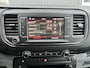 Citroën Jumpy 1.5 BlueHDi XL Marge BTW en BPM vrij!! Airco Cruise controle Trekhaak 2500kg Navigatiesysteem Personenvervoer 8-Persoons Parkeerhulp achter Apple carplay 1e eigenaar Euro 6 Bpm en Btw vrij voor particulier