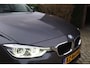BMW 3-Serie Touring 320i Centennial High Executive Autom Panodak Leder Stoelverw Navi Clima Cruise LED Kopl PDC LMV Trekh ENZ