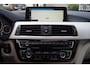BMW 3-Serie Touring 320i Centennial High Executive Autom Panodak Leder Stoelverw Navi Clima Cruise LED Kopl PDC LMV Trekh ENZ