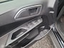 Ford B-Max 1.0 Titanium | CLIMA | TREKH | CRUISE | RIJKLAAR