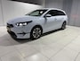 Kia Ceed Sportswagon 1.0 T-GDi MHEV DynamicPlusLine AUTOMAAT,  Trekhaak, Stoel en Stuur verwarming, Navigatie, Camera.