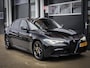 Alfa Romeo Giulia 2.0T Super | ADAPTIVE | LEDER | KEYLESS | DNA | 19" VELGEN