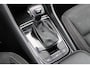 Skoda Karoq 1.5 TSI ACT Business Edition, Automaat, Navigatie, Stoelverwarming, Trekhaak, Camera, Parkeersensoren
