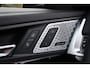 BMW X1 sDrive18i VOL | M-pakket | Pano | HUD | Massage | 360 | Adap Cruise | Elektr. Trekhaak | Harman Kardon | Keyless | Alarm kl.3 | Etc.