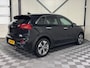 Kia Niro EV e-Niro DynamicPlusLine 64kWh 3-Fase | Schuifdak | Navi | Camera