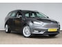 Ford Focus Wagon 1.5 Titanium | Trekhaak | Parkeersensoren V+A | Cruise control | Verwarmde voorruit | Keyless |