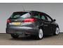 Ford Focus Wagon 1.5 Titanium | Trekhaak | Parkeersensoren V+A | Cruise control | Verwarmde voorruit | Keyless |
