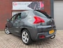 Peugeot 3008 1.6 THP Première / Pano / Navi / PDC / Head-Up / Clima
