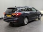 Ford Focus Wagon 1.0 Hybrid Titanium X Business | Trekhaak | Stoelverwarming | Cruise Control | Apple Carplay | Achteruitrijcamera | Airco (automatisch) | Apple Carplay/Android Auto|telefoonintegratie premium