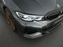 BMW 3-Serie Touring M340i xDrive High Executive |M-sport|dealer onderhouden|Concaver 19"|carbon splitterset|panoramadak|Harman & Kardon|HUD|memory|360 camera|M-sportstoelen|Apple Carplay|blind spot|