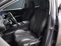 Peugeot 3008 1.2 PureTech Crossway Premium Sport (APPLE CARPLAY,NAVI,CAMERA,360 VIEW,CLIMATE,CRUISE,GETINT,SPORTSTOELEN,LM VELGEN)