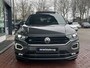 Volkswagen T-Roc 1.5 TSI 150pk DSG R-Line / Panorama dak / Virtual cockpit / Achteruitrij camera / 18'' LMV