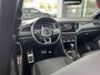 Volkswagen T-Roc 1.5 TSI 150pk DSG R-Line / Panorama dak / Virtual cockpit / Achteruitrij camera / 18'' LMV