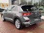 Volkswagen T-Roc 1.5 TSI 150pk DSG R-Line / Panorama dak / Virtual cockpit / Achteruitrij camera / 18'' LMV