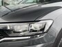 Volkswagen T-Roc 1.5 TSI 150pk DSG R-Line / Panorama dak / Virtual cockpit / Achteruitrij camera / 18'' LMV