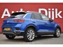 Volkswagen T-Roc 1.5 TSI Sport LED | Virtual Cockpit | Pano | Afn. Trekhaak | Camera | DAB | PDC V+A | 18" LMV