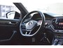 Volkswagen T-Roc 1.5 TSI Sport LED | Virtual Cockpit | Pano | Afn. Trekhaak | Camera | DAB | PDC V+A | 18" LMV