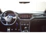 Volkswagen T-Roc 1.5 TSI Sport LED | Virtual Cockpit | Pano | Afn. Trekhaak | Camera | DAB | PDC V+A | 18" LMV