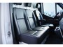 Mercedes-Benz Sprinter 519 3.0 CDI V6 N1 BAKWAGEN DUBBELLUCHT, AUT. LED, 3.5T TREKHAAK, LEDER, GEVEERDE STOEL, ADAPT. CRUISE, TREKHAAK, MBUX 10'', NAVI, CLIMA, MEUBELBAK, DUBBEL LUCHT